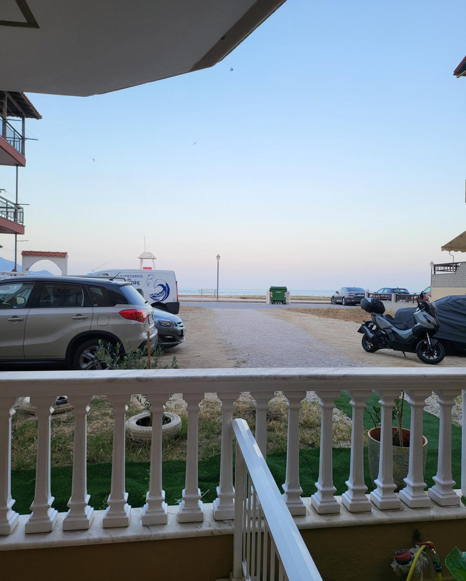 House Spanos Sarti Exterior photo